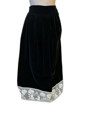 Vintage Herman Geist Black Velvet Long Skirt Women  s Sz 4 Country Lace Trim