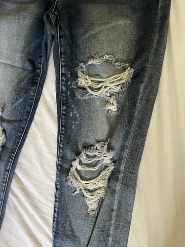Judy Blue Boyfriend Fit Jeans Womens 11/30 Distressed Stretch Denim Size 11 - Picture 3 of 7