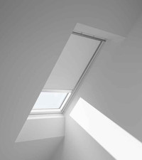 Velux TENDA OSCURANTE integra Elettrica a rullo DML MK04 1025S bianco