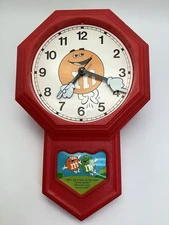 Rare 1979 M&M's Mail Order Red Plastic Wall Clock Chocolate Candy Vintage HTF