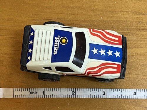 VTG Tonka Clutch Poppers Friction/Push Button Chevrolet Monza American Flag USA - Picture 4 of 6