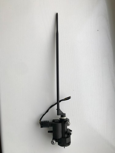 Fuel tank cap lock