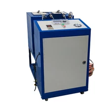 220V Polyurethane Foam Spray Insulation Machine 1:1 w/8m Hose 2 Material Boxes
