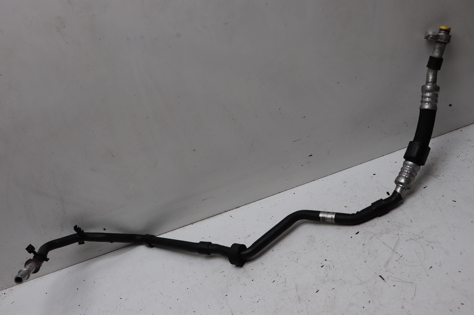 Bentley Continental GT Coupe 2006 AC Air Con Hose Line Pipe 3W0260712C J195