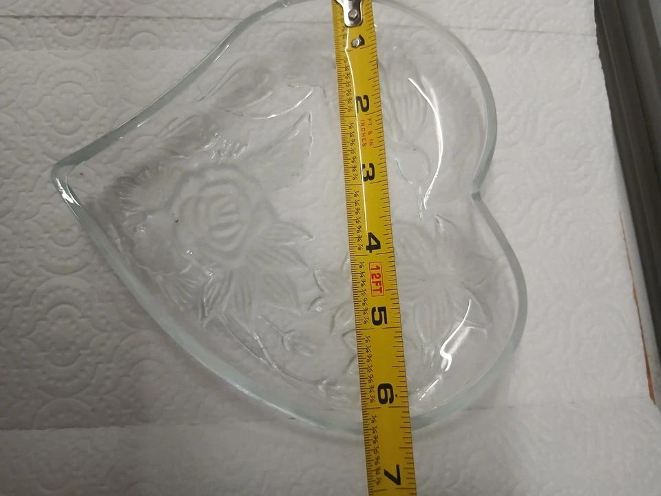 Antigo Mikasa Fitas de Rosas de Cristal Fosco Prato de Coração Bugigangas 7" Namorados - Imagem 3 de 4
