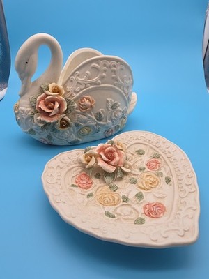 Vintage White Swan Planter Catch All And Trinket Dish Heart Floral  Decor 3D