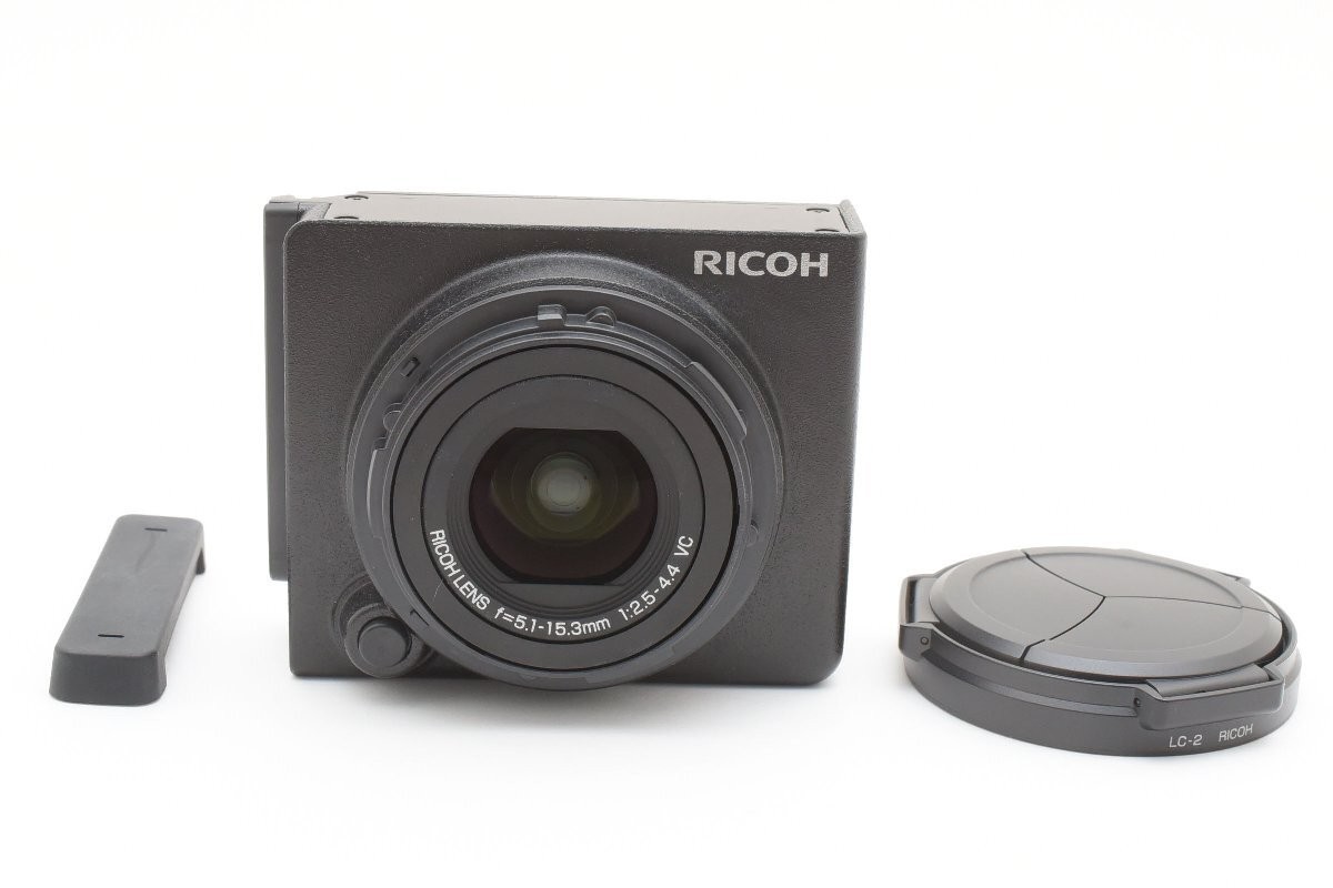 RICOH GXR Camera Unit RICOH LENS S10 24-72mm F2.5-4.4 VC
