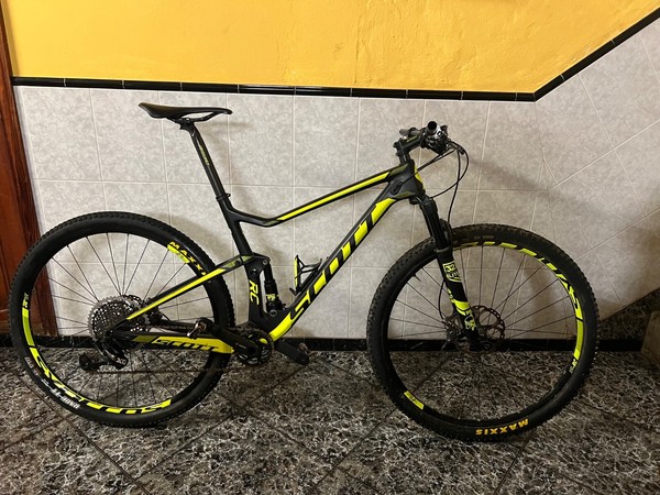 Bicicleta Scott montaña Spark World Cup nueva