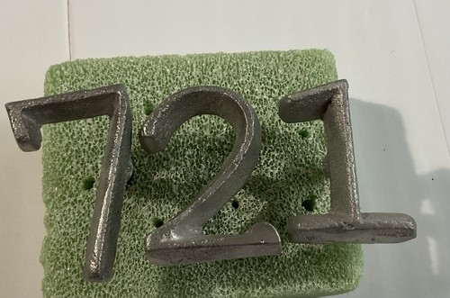 2.5” Cast Aluminum House Numbers With Screws 7 2 1