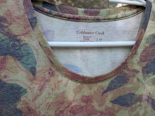 Woman's long sleeve Coldwater Creek shirt size XS - Picture 3 of 4