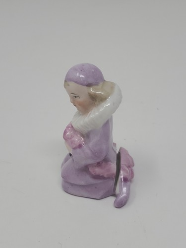 Vintage Woman Pierrot Place Card Holder Figurine Porcelain Ceramic Germany - Picture 2 of 5