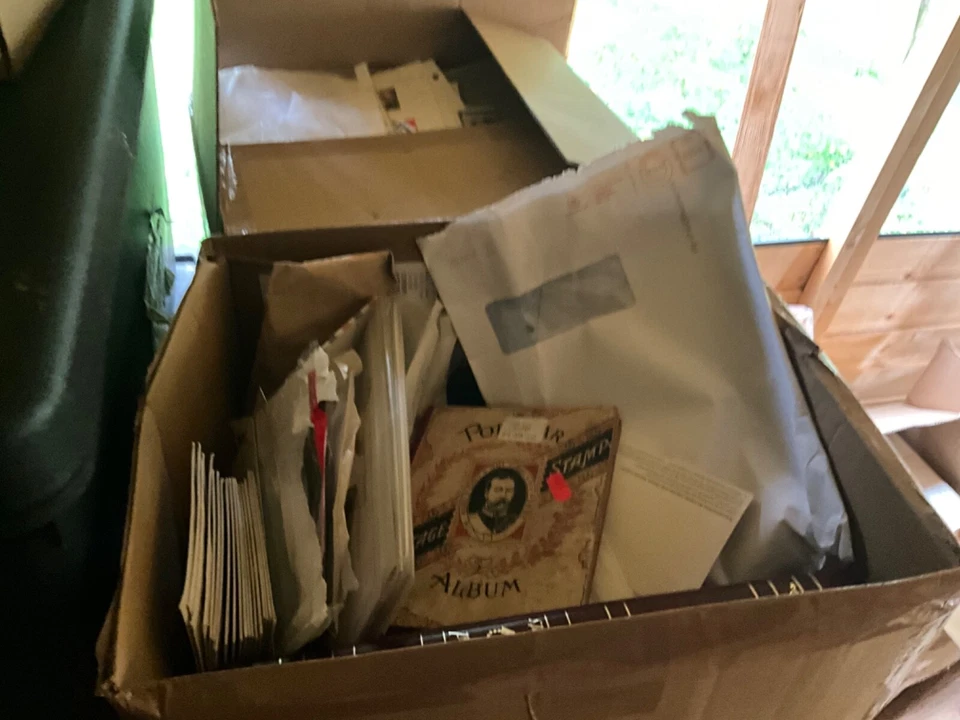 World stamps MESSY MESSY CLEAR OUT JUNKY SORTING BOXES 7kg++ See description - Image 2 of 4