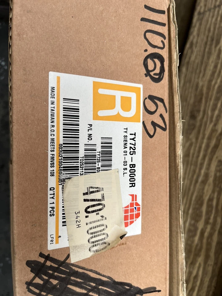 For 2001-2003 Toyota Sienna Parking Light Front Right 55547NC 2002 - Image 3 of 4