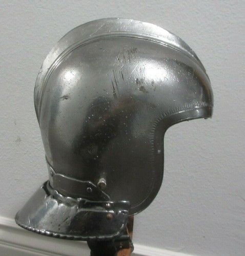 Screen Used SNOW WHITE & THE HUNTSMAN KING ARMY HELMET Production Wardrobe Prop - 第 5/12 張圖片