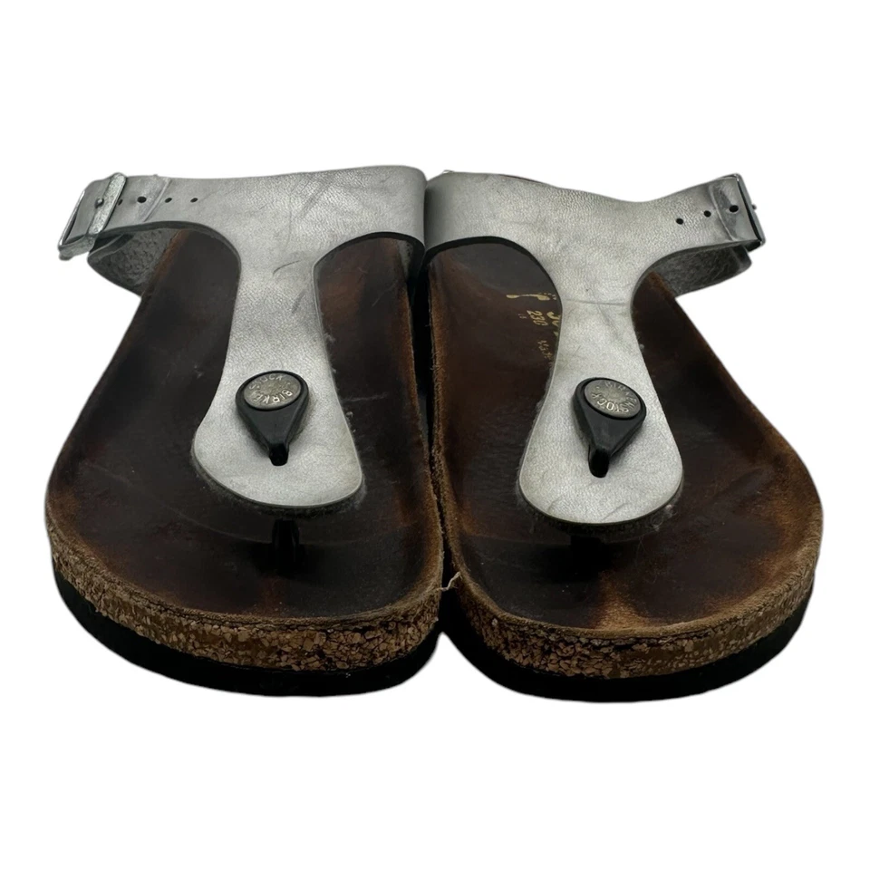 Birkenstock Gizeh Sandals Women's Size EU 36 US 5 Metallic Silver Thong Slides - Image 4 of 4
