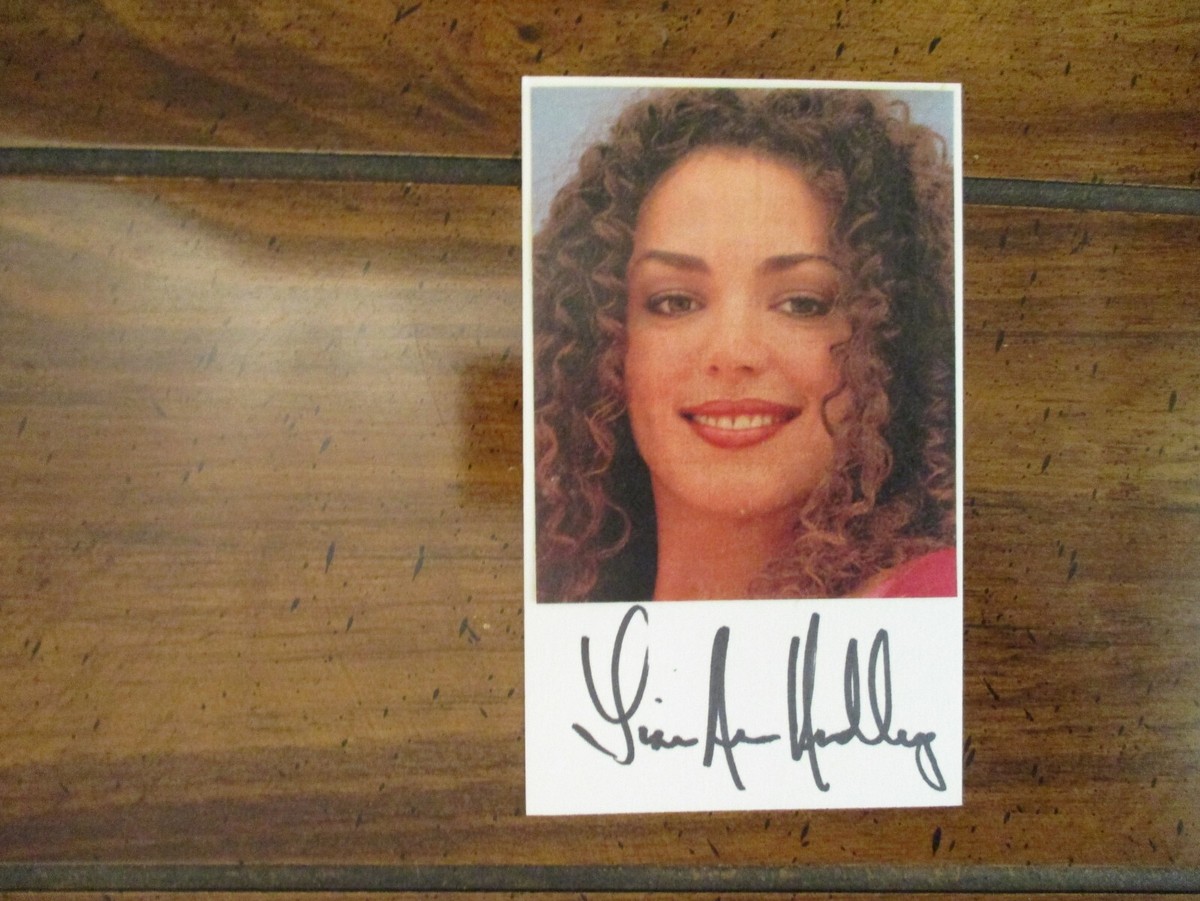 LISA ANN HADLEY(Jerry Maguire/Port Charles)Signed 3 x 5 Index Card
