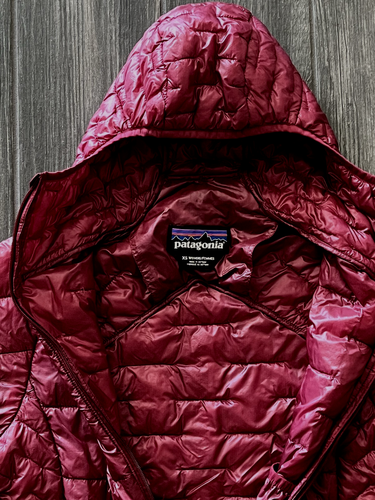 Patagonia Women's Micro Puff Hoody Jacket Burgundy Ultralight Size XS 84040FA18 - Picture 6 of 12