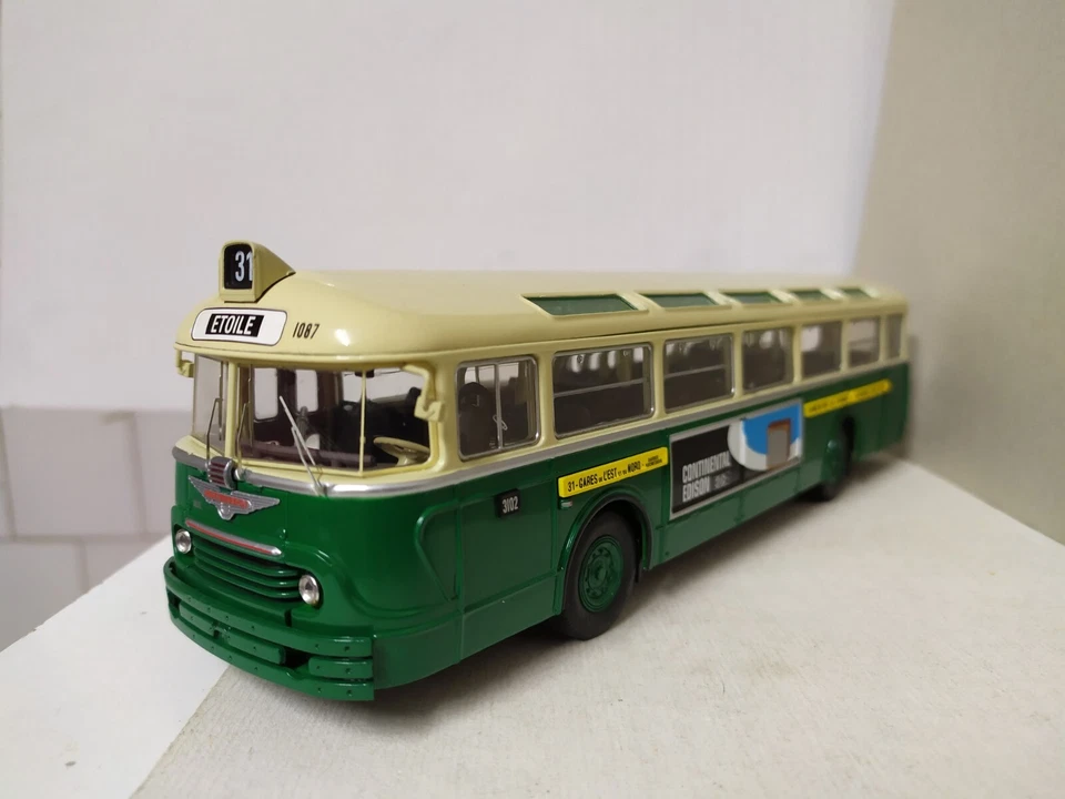 Autobús Chausson APU53 RATP . Norev 530030 . Escala 1/43 - Imagen 3 de 4