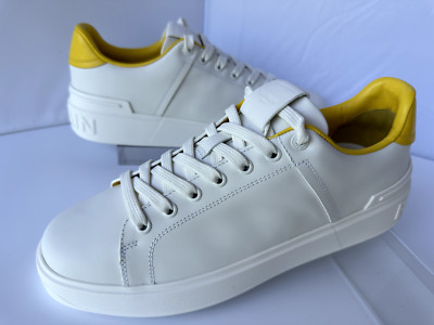 New Balmain Men's Sneakers Tennis Shoes White Size 9 Leather