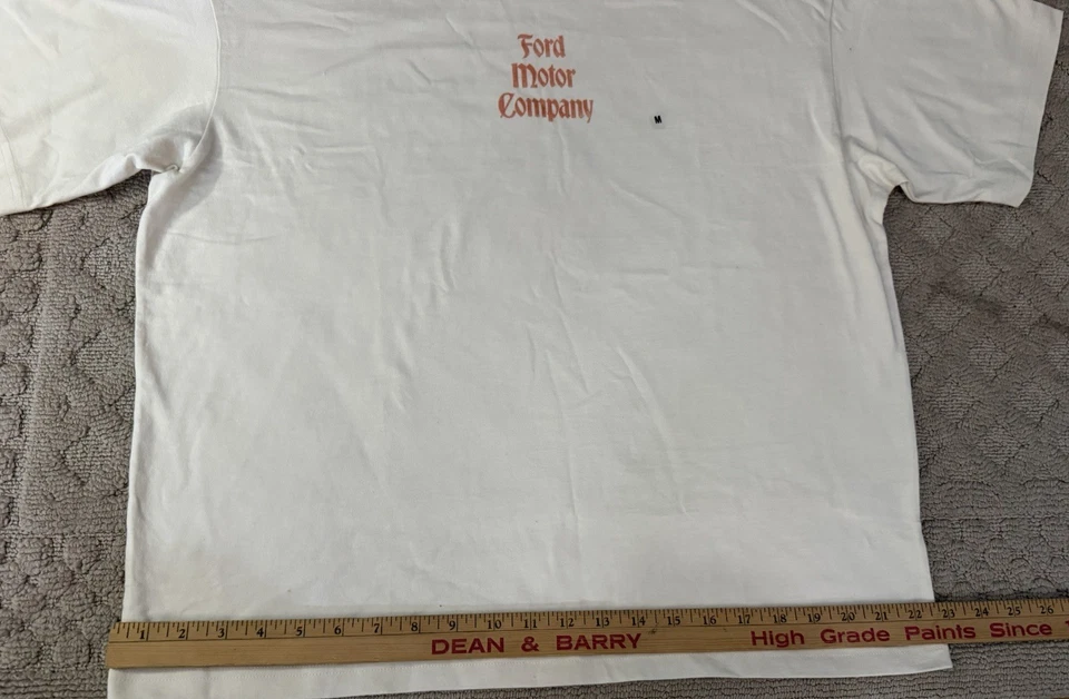 American Eagle Boxy Merry Mustang Holiday Graphic T-Shirt, Medium - Image 2 of 4