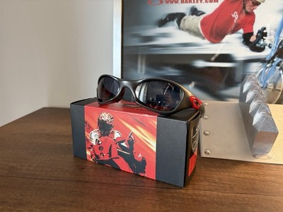 Oakley Valve Ducati Medusa Romeo C Six Penny Xx X Squared Metal