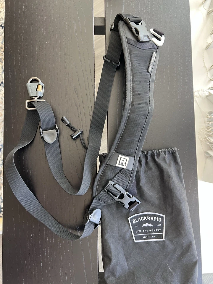 BlackRapid Padded Adjustable Nylon Camera Sling Shoulder Strap, Black - Image 1 of 1