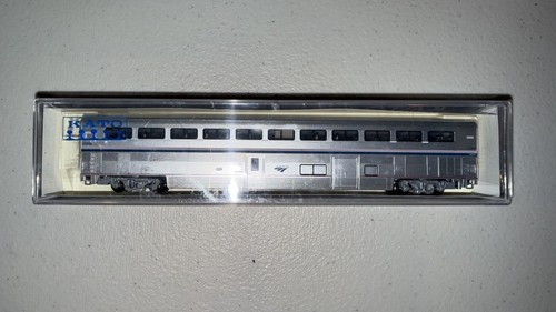Coche de equipaje Kato Superliner Coach escala N #31004 #106-3515 | Condition: Used
