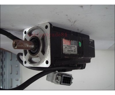 Used   servo motor P50B05020DXV00 200W Tested *pz