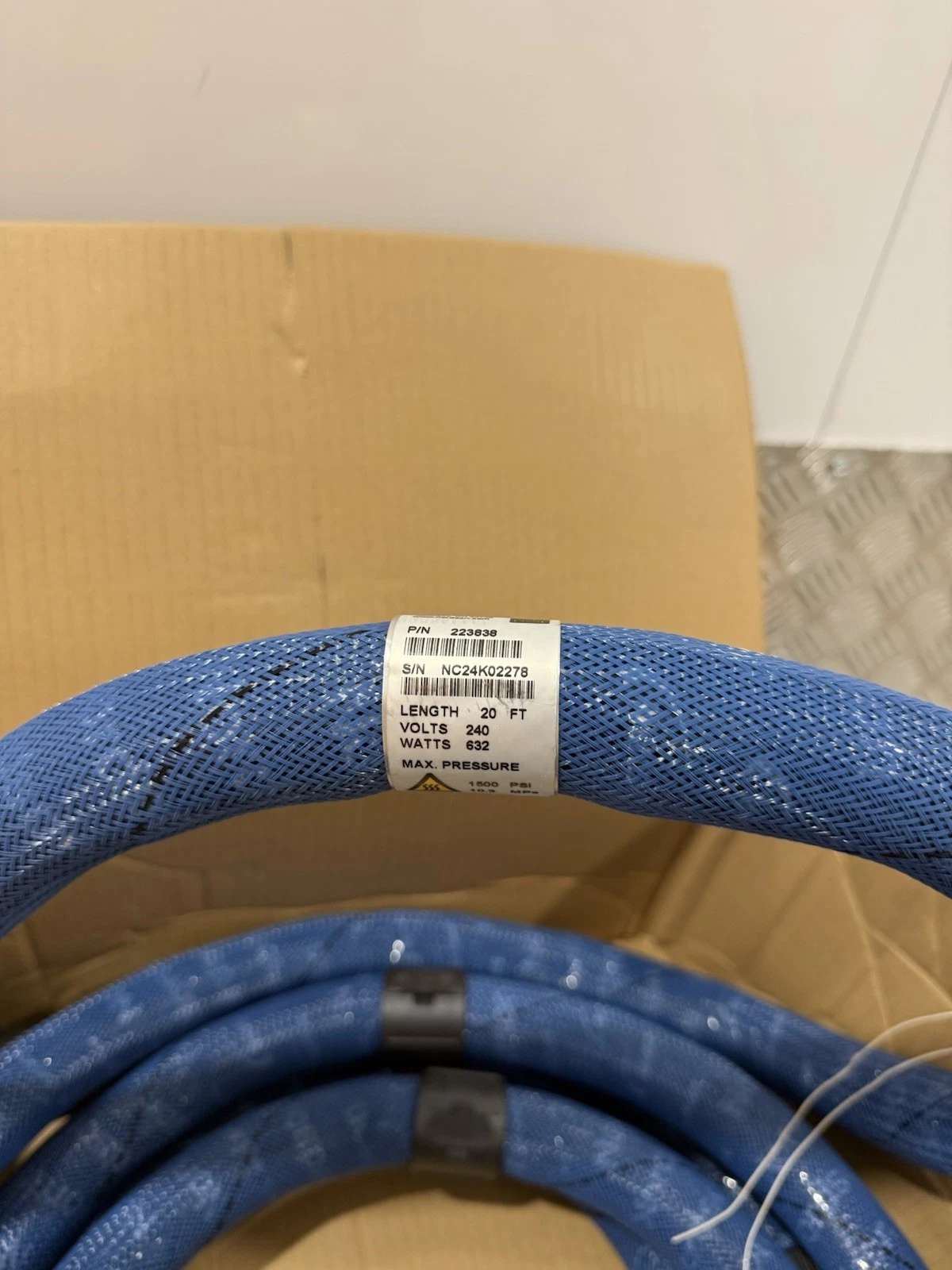 Nordson 223838 Hot Melt Heated Blue Hose 5/16x20 FT 240V Auto HF Brand New 3