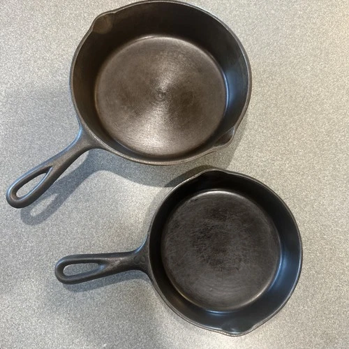 Lot 2 Vintage Cast Iron Pans #5, 3 Notch Lodge. #3, Unmarked Vollrath W/heatring