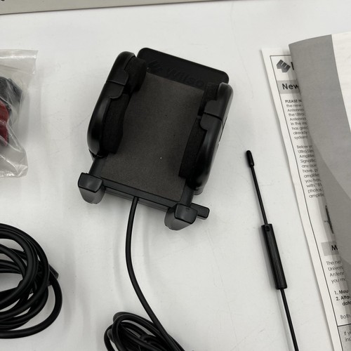 Wilson Electronics Cellphone Signal Booster Car Amplifier 2 Antennas Pristine! - Photo 10 sur 16