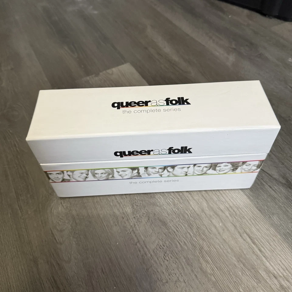 Queer As Folk - The Complete Series Box Set (DVD) Complete Set of 28 Discs! - Image 2 of 4