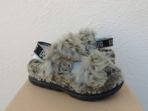 ugg sandals fur