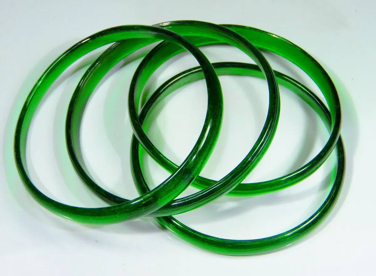 Green bangles glass deals