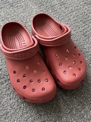 Crocs mens new W Strawberry Wine