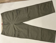 NWT MEN'S LEVI'S XX CARGO PANTS Multiple Sizes Straight Relaxed green