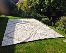 KALMAR Home beautiful LARGE Geometric Shaggy High Pile Rug Cream and Beige
