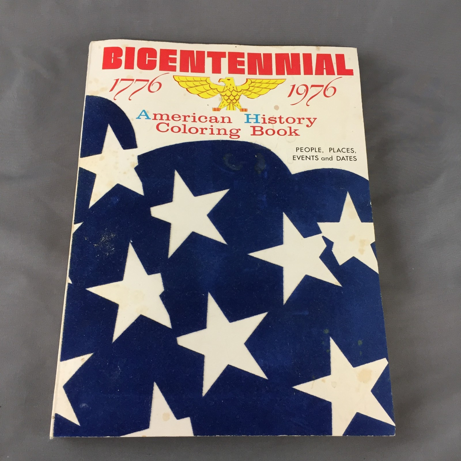 VTG Bicentennial 1776 to 1976 American History Coloring Book  (Softcover 1974)