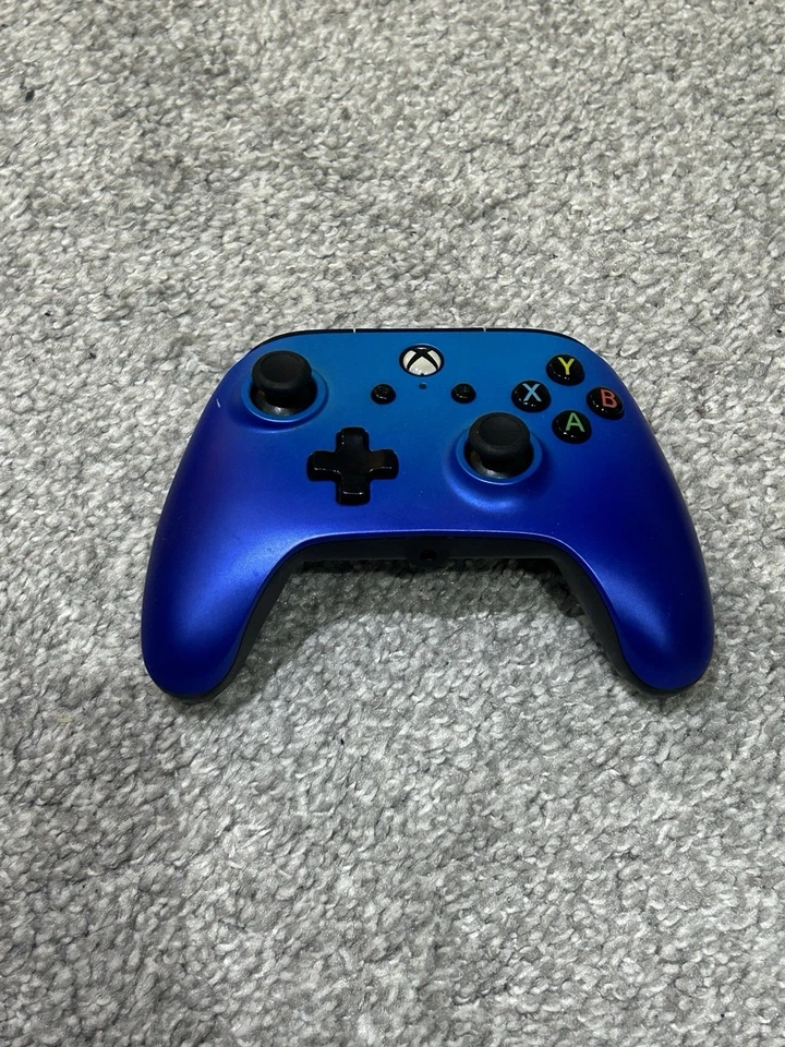 ✅  XBOX ONE BUNDLE WITH CONTROLLER, 4 GAMES, CABLES! ✅ - Image 3 of 4