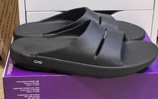 Oofos Ooahh Sport Black Recovery Slide Sandals Size Men 12 Women 14 Gently Worn