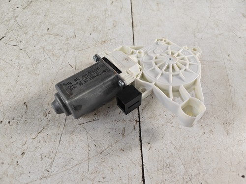 Fensterhebermotor vorn links Original VW Passat 3G B8 Golf 7 8 4K0959801