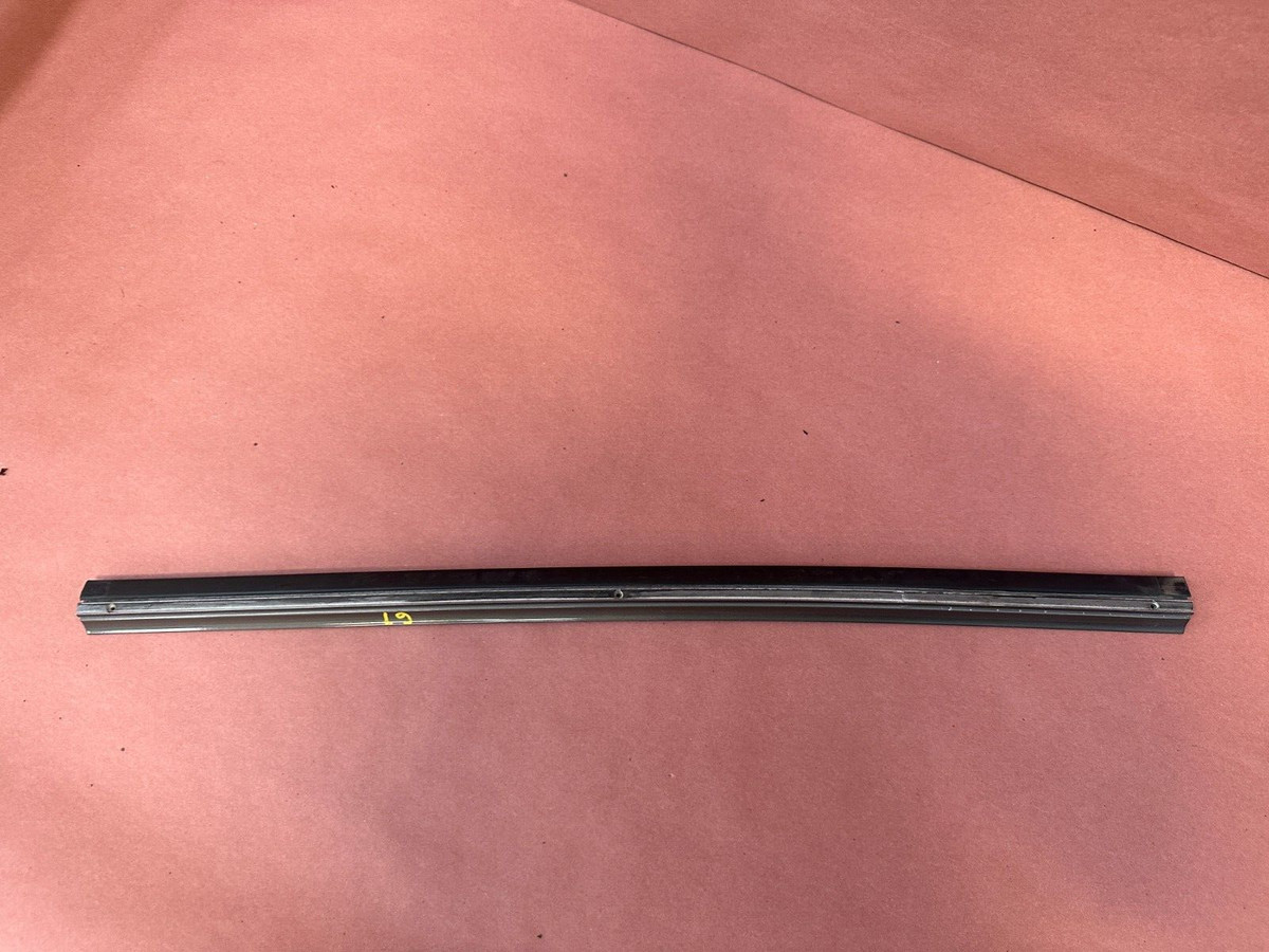 BMW E24 635CSI M6 Coupe Rear Left Side Door Window Trims Moulding  