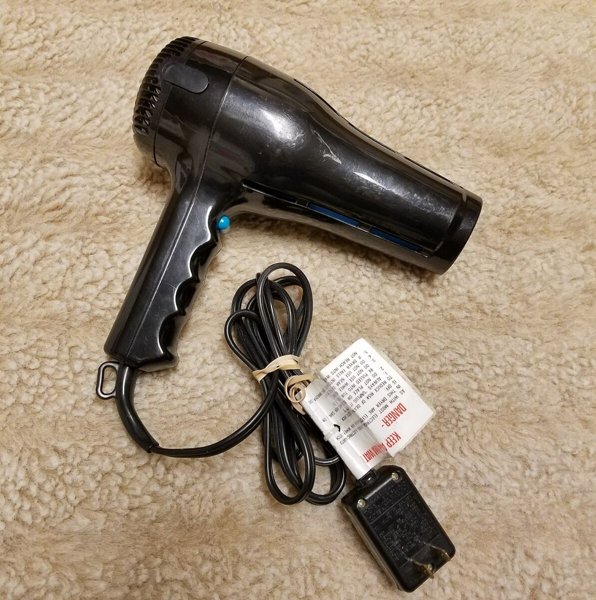 Vidal Sassoon Cool Touch 1600 Hair Blow Dryer VS738 Type D87 Vidal Sassoon Cool Touch 1600 Hair Blow Dryer VS738 Type D87