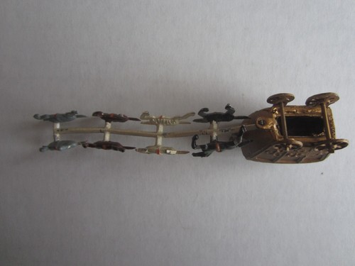 Diligencia alta vintage de metal sin marca 5 1/4"" de largo, 1 1/2"" con 8 caballos - Imagen 4 de 7
