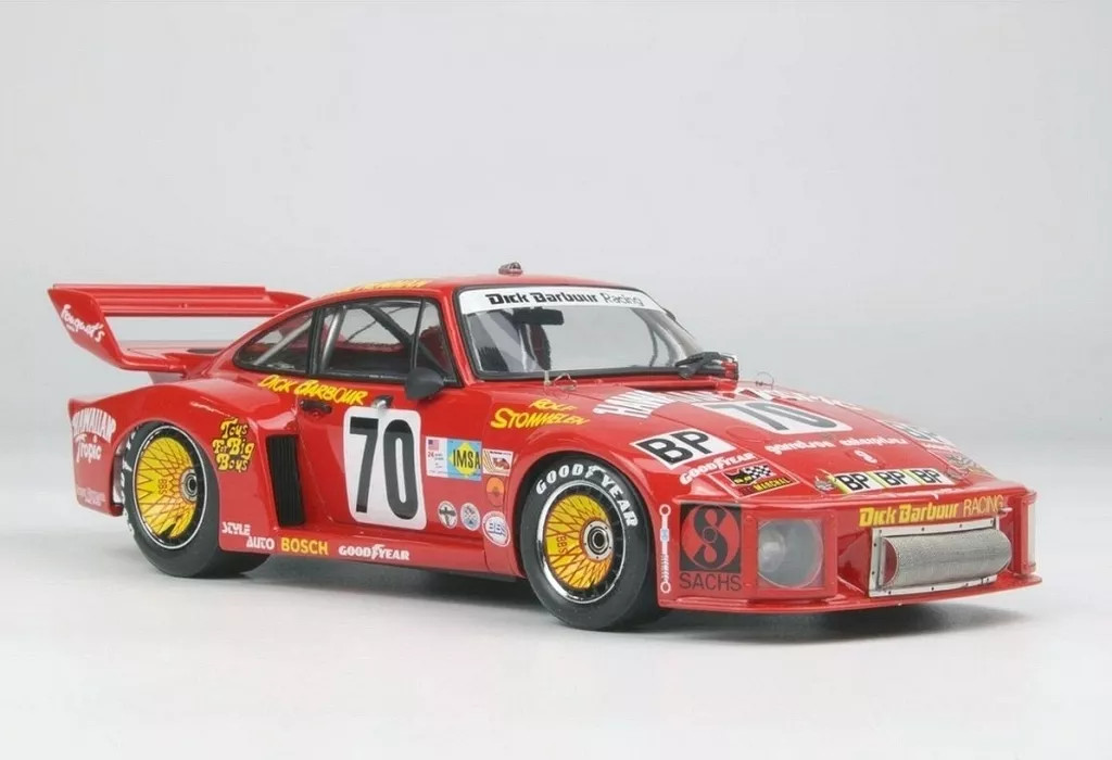 Poirsche Turbo Lettering Plastic Model 1/24 Porsche 935 Turbo 1979 Le Mans 24 Hours Class Winner ...