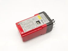 RED LION CONTROLS PRA1-1022 SIGNAL CONDITIONER