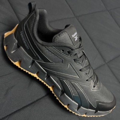 Reebok Zig Dynamica 4/Black/Gum Mens Sneakers Size 12 US