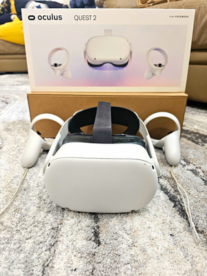Oculus Quest 2 64GB Standalone VR Headset 90Hz White w/ controllers no charger