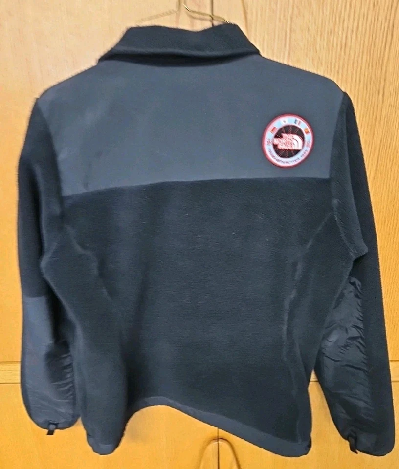 Chaqueta The North Face Trans Antarctica 1990 Expedition Apex para mujer pequeña negra Foto 2 de 4