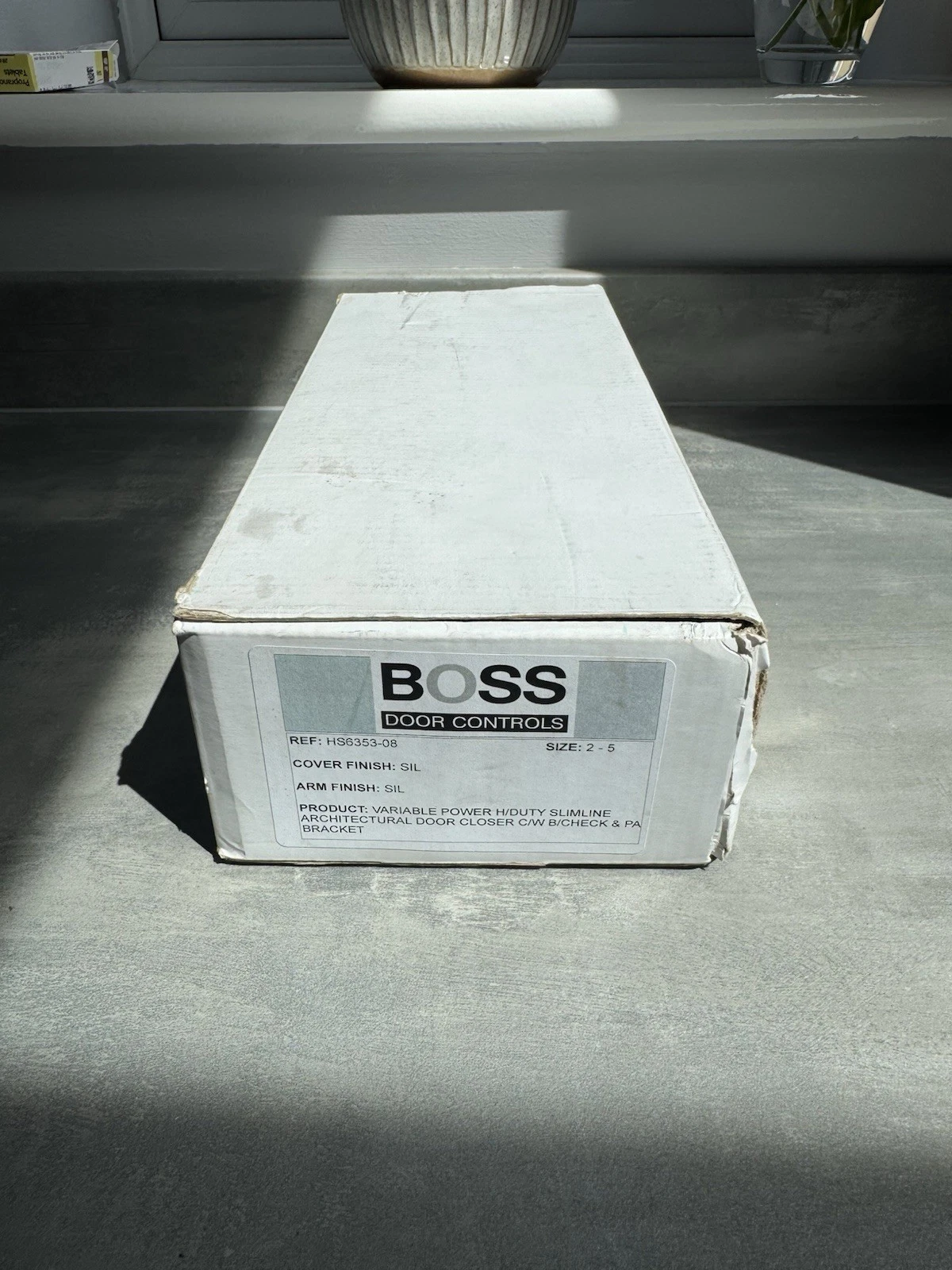 Boss HS6353-08 Architectural Slimline Overhead Door Closer Size 2-5 New